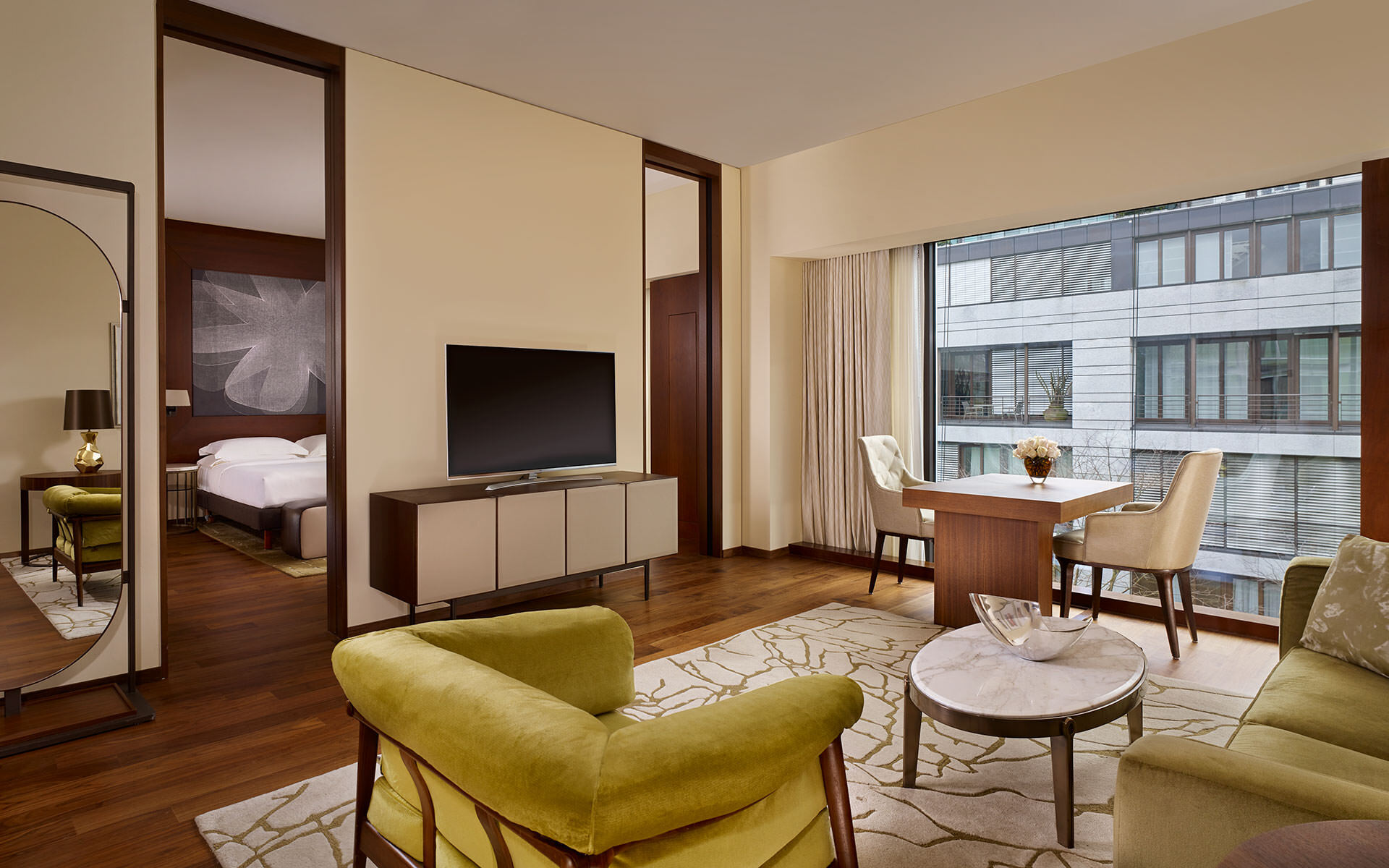 Matthew Shaw Photography hotel suite image